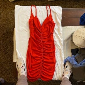 V-neck red dress / shein